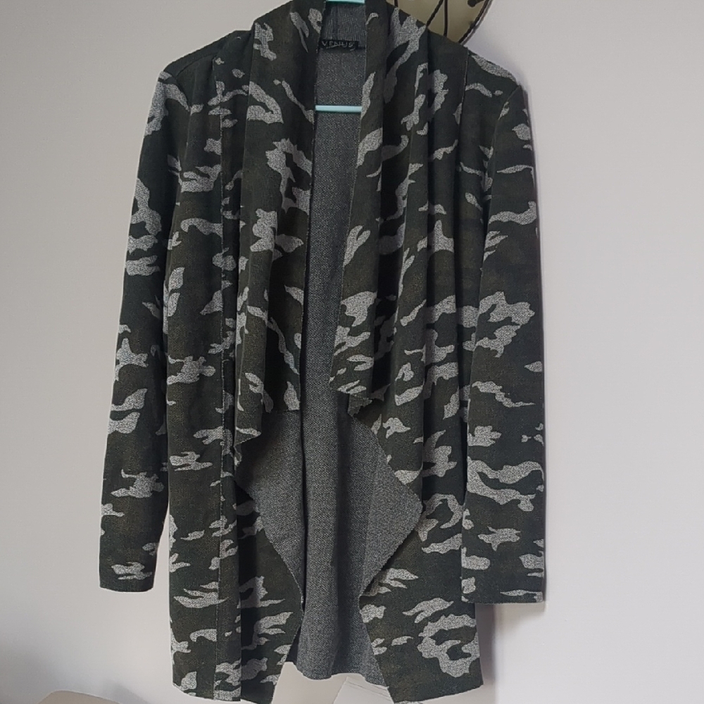 VENUS Camouflage Drape Cardigan